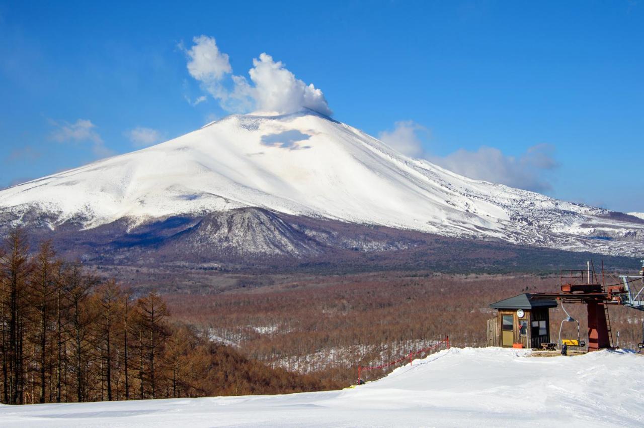 Ana Holiday Inn Resort Karuizawa By Ihg Kitakaruizawa Exterior photo